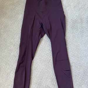Lululemon Train Times - Plum Purple 6 - 25”